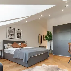 Designer Apartments, 2 Min To U1 Reumannplatz Apartament