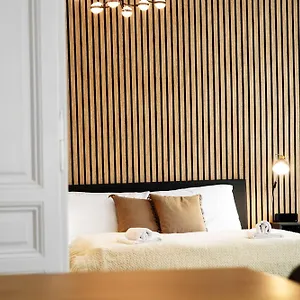 Orestaliving - Brigittineurlaende Apartment