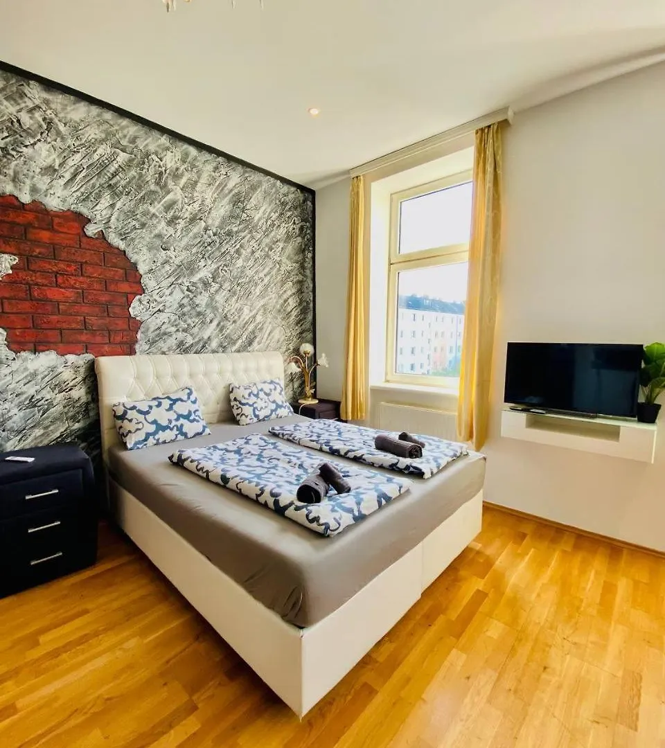Apartment - Brigittenau Area Mm28 Vienna 0*,
