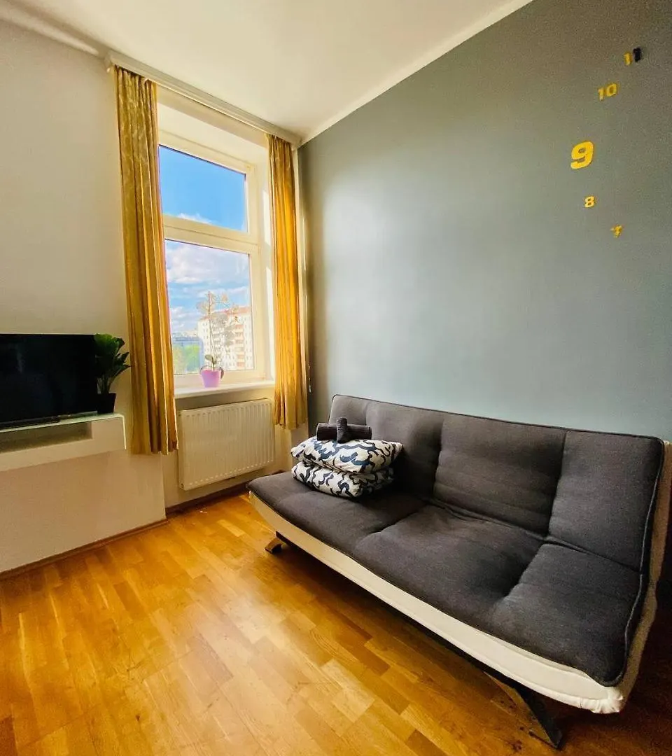 Apartment - Brigittenau Area Mm28 Wien 0*,  Österrike